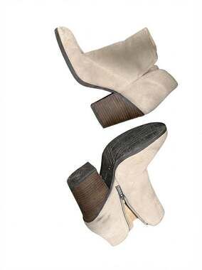 Reaction Kennith Cole mightiest Ankle Boots